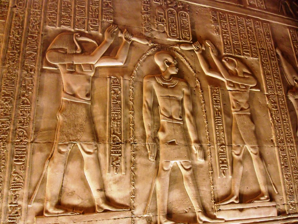 كشف غموض ديانة المصريين القدماء