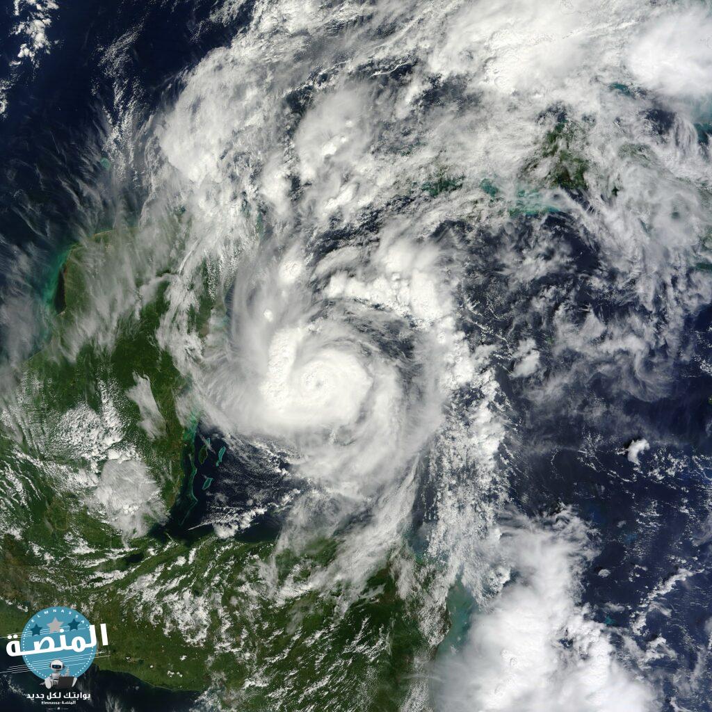إعصار باولا
