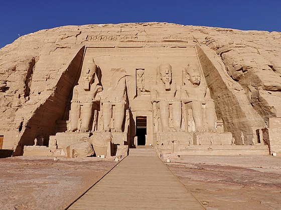 أشهر المعابد الأثريه الموجوده في مصر 