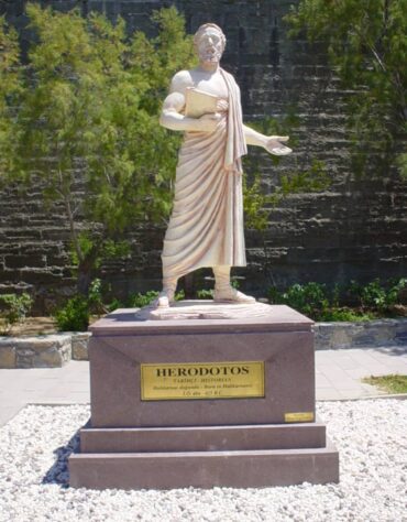 هيرودوت أبو التاريخ أول مؤرخ إغريقي